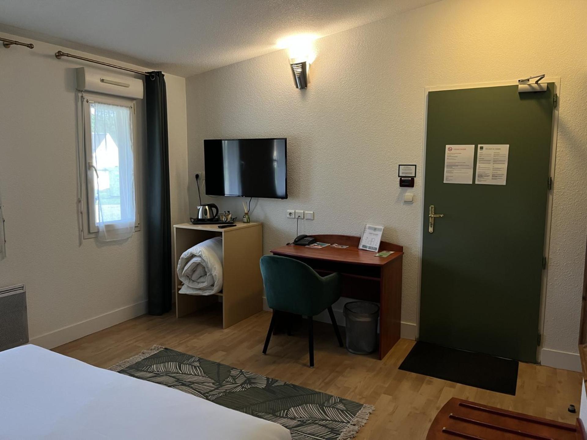 Hotel - Domaine De La Blanchardiere - Le Mans Change  Екстер'єр фото